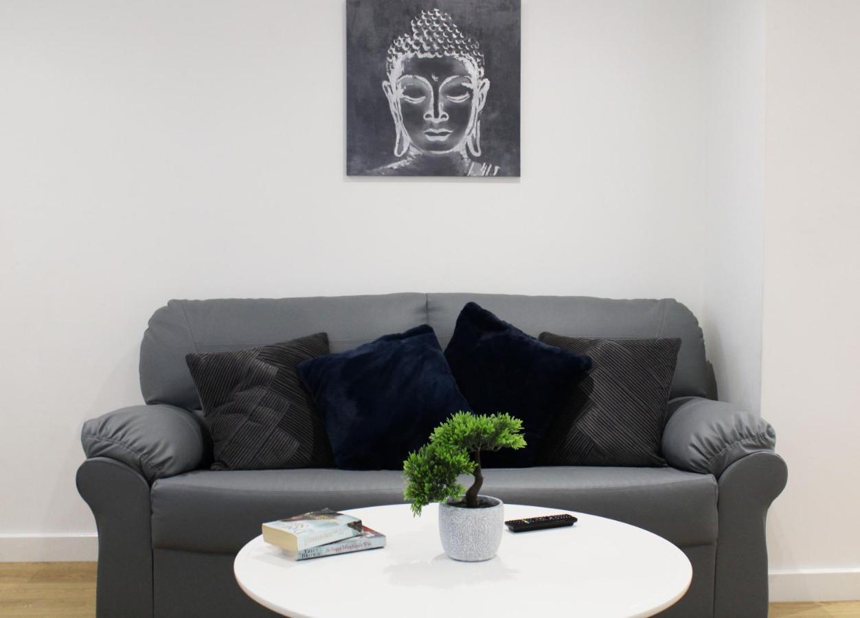 CumnorAbingdon - Private Flat With Garden & Parking 02アパートメント エクステリア 写真